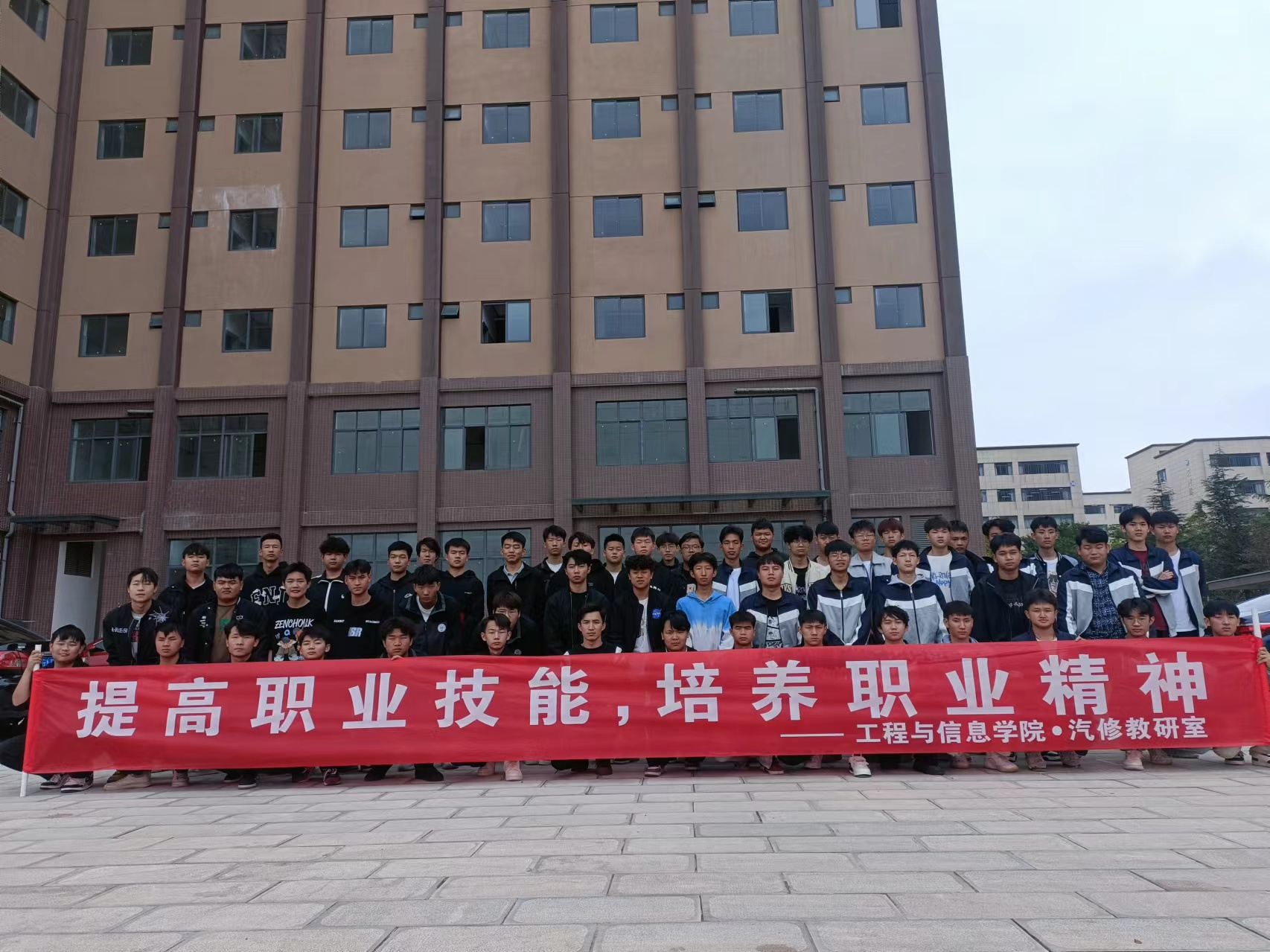 1717032028391065975.png 7434bcd74348a4381a387ecea383a71.png